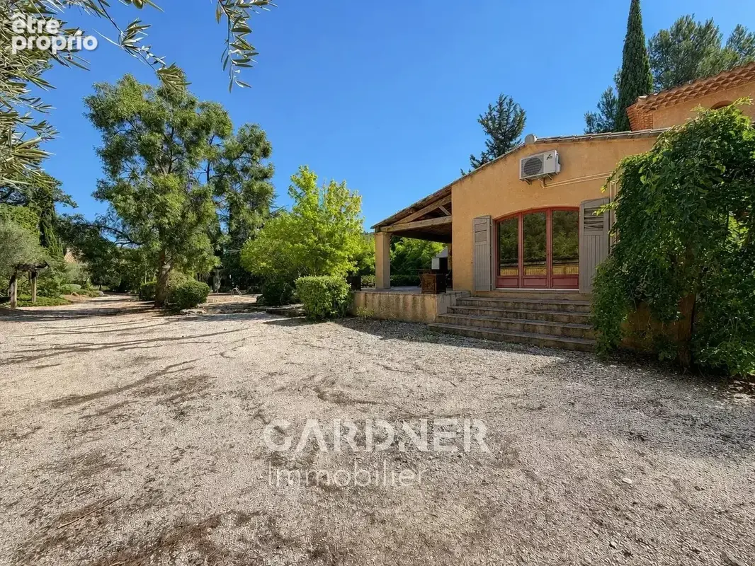 Maison type 5 de 210m2 environ - photo 15