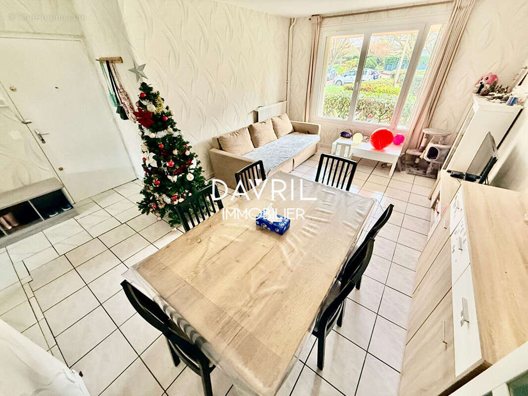 Appartement à ERAGNY