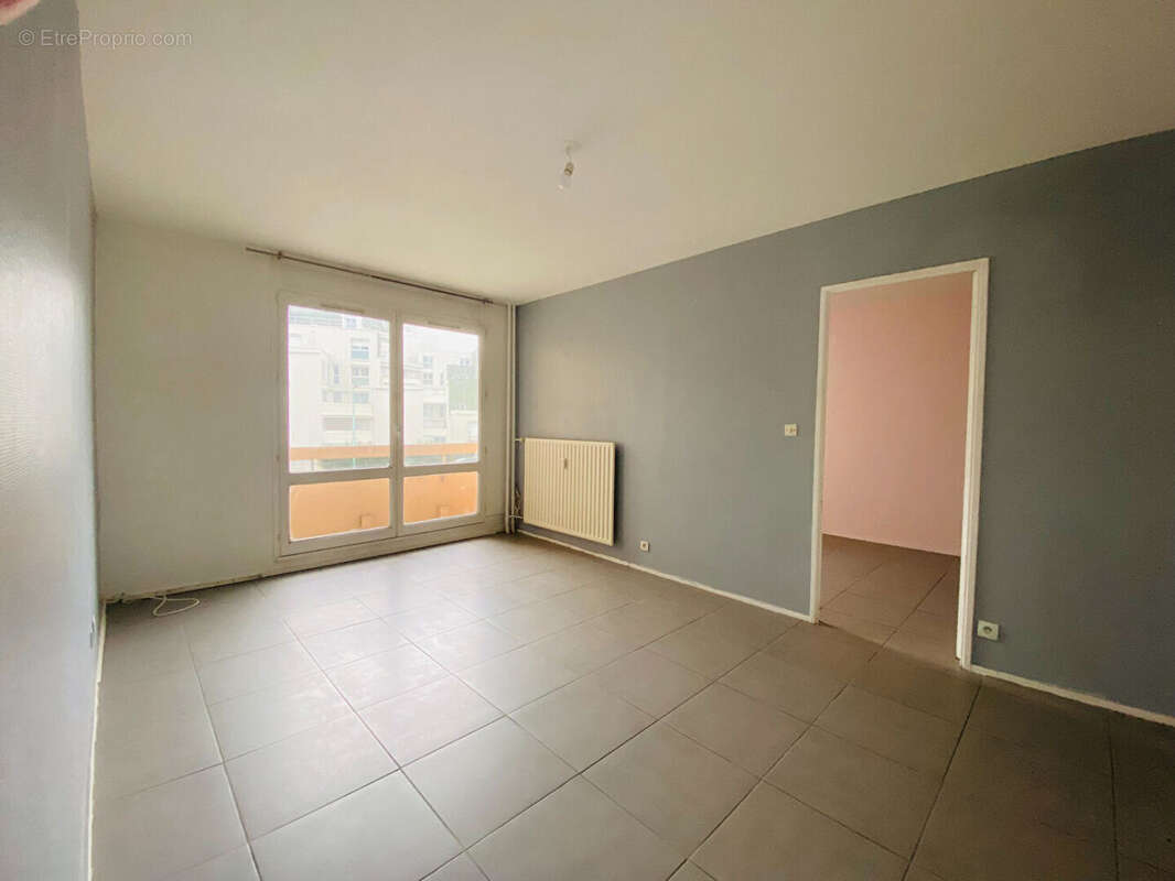 Appartement à LE PETIT-QUEVILLY