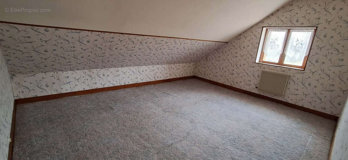 Maison 131 m² à Vivier-Au-Court  - photo 9