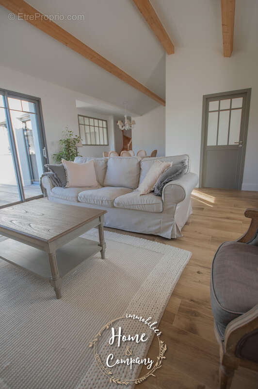 Maison à VAUX-SUR-MER