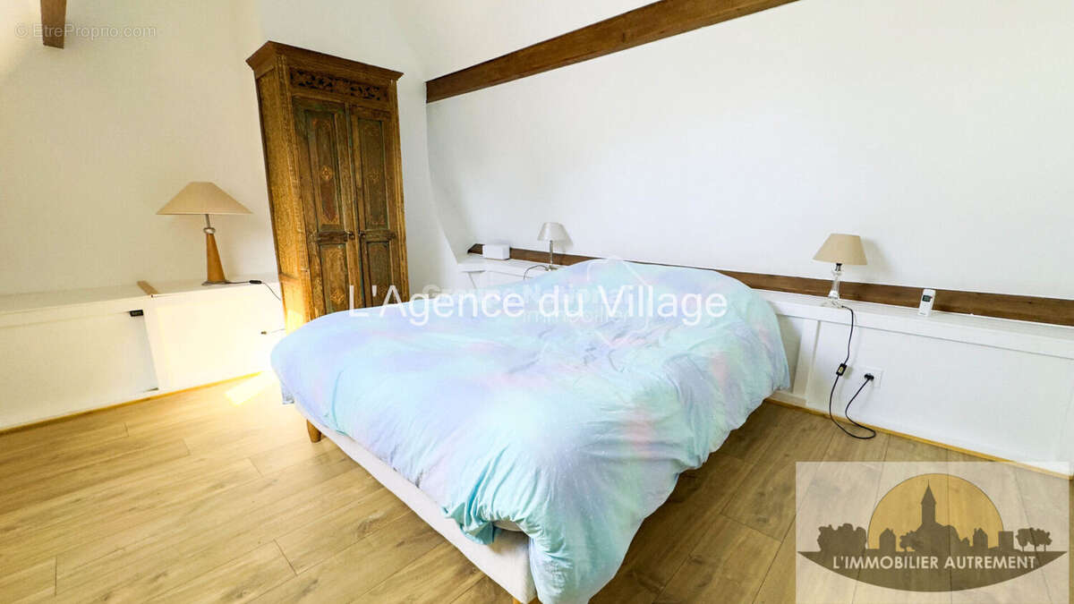 Maison à SAINTE-GENEVIEVE