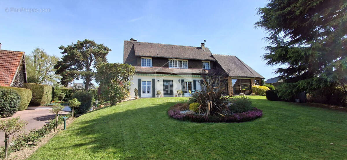 Maison à LA LONDE