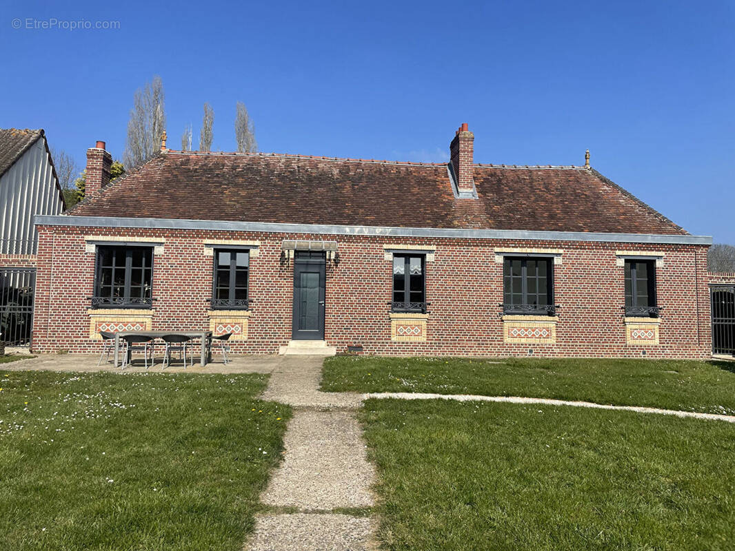 Maison à REUIL-SUR-BRECHE