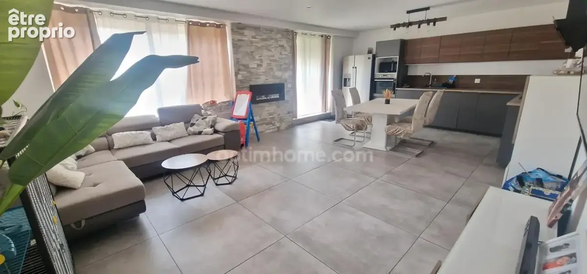 Maison de caractere t5 avec jardin! - photo 4