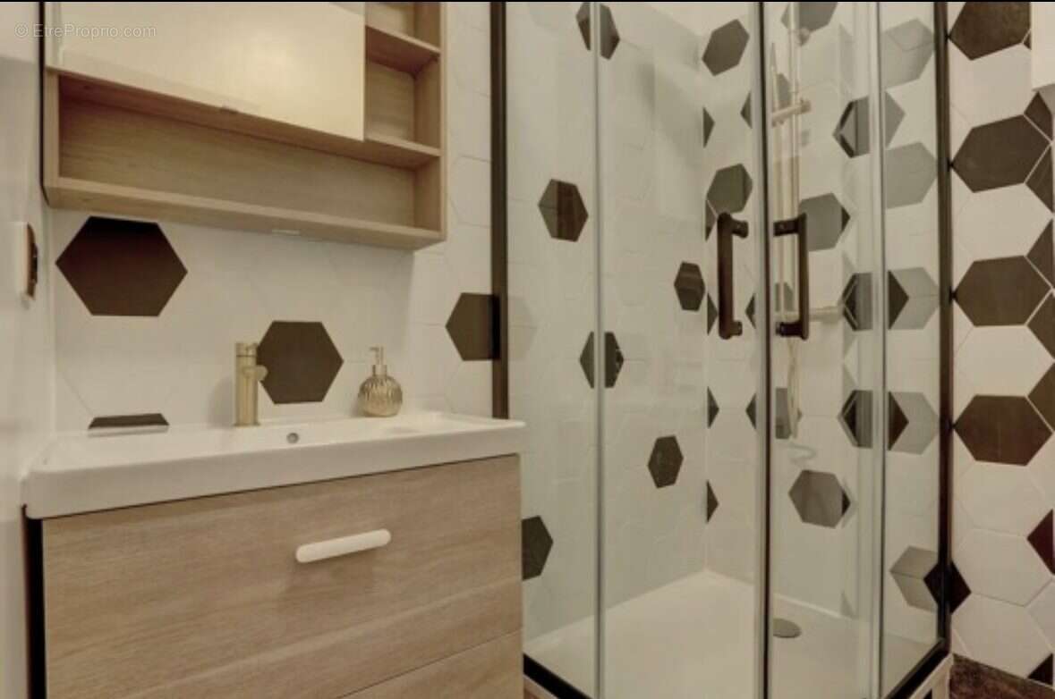 Appartement à VERSAILLES