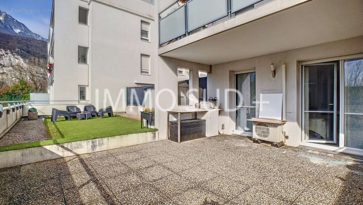 Appartement à ECHIROLLES