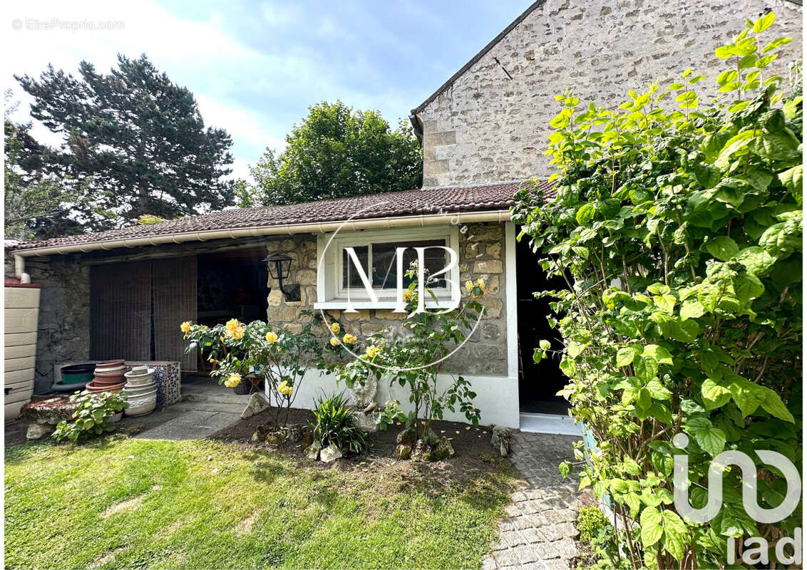 Photo 4 - Maison à SEUGY