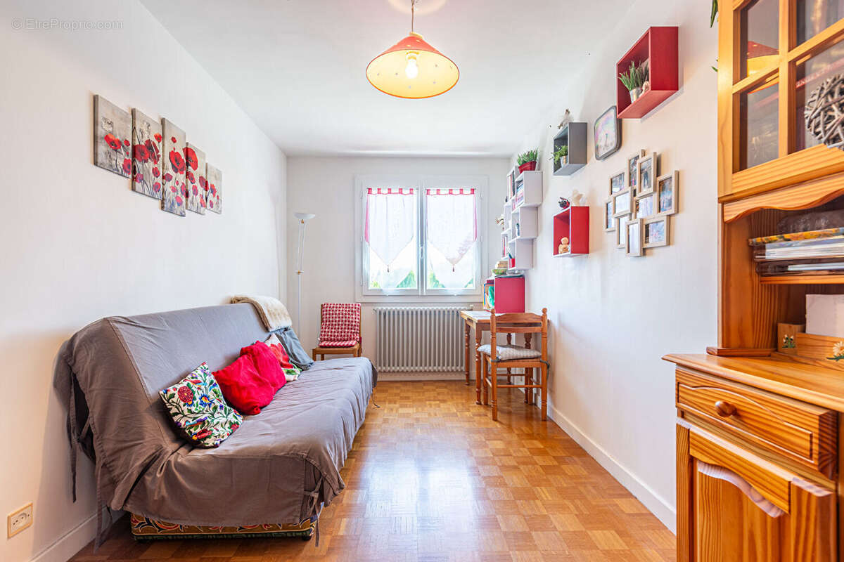 Agence immobiliere laforet - exclusivite - "fusain" - annecy le vieux / albigny - appartement t3 de 56.45m² - balcon - cave - de - photo 8