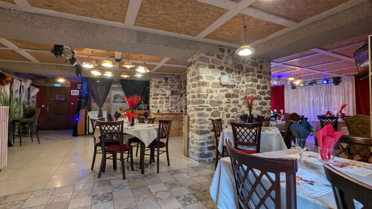 Appartement à L'ETANG-BERTRAND