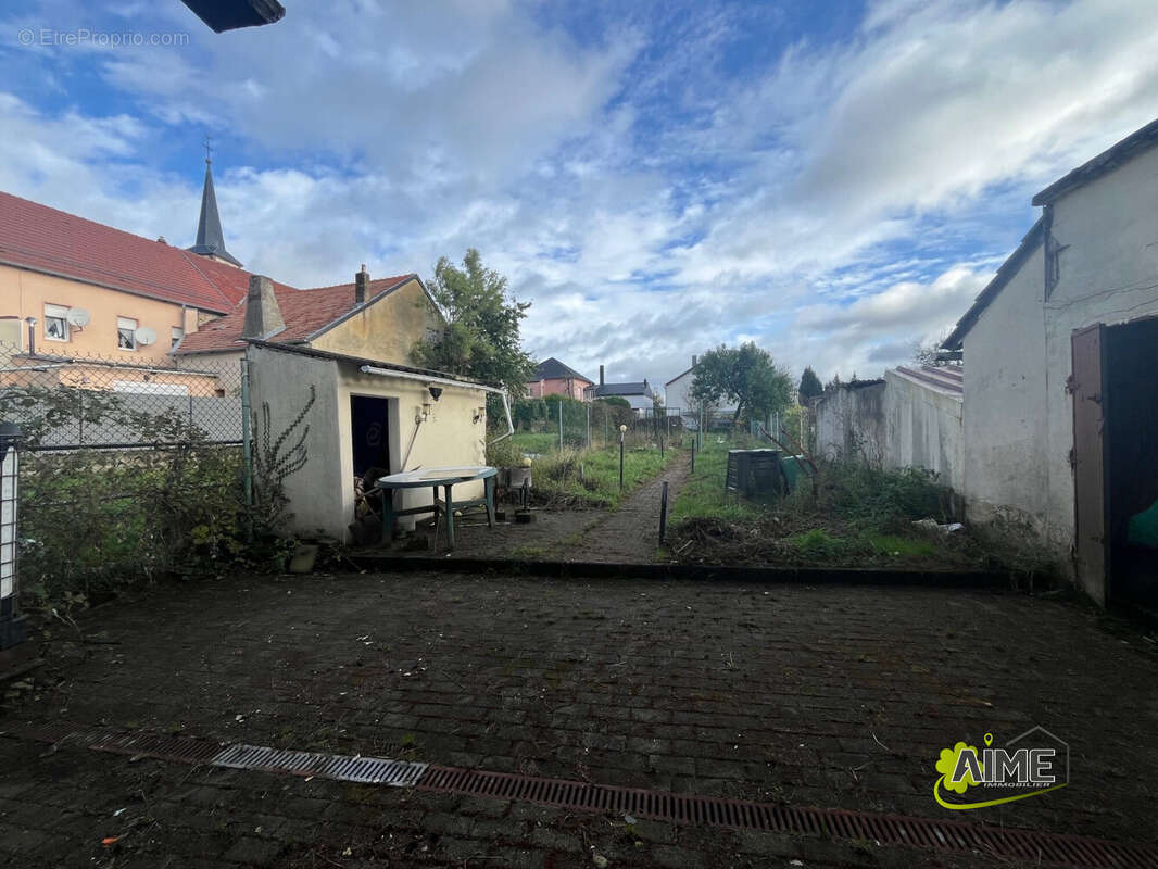 Maison à BEHREN-LES-FORBACH