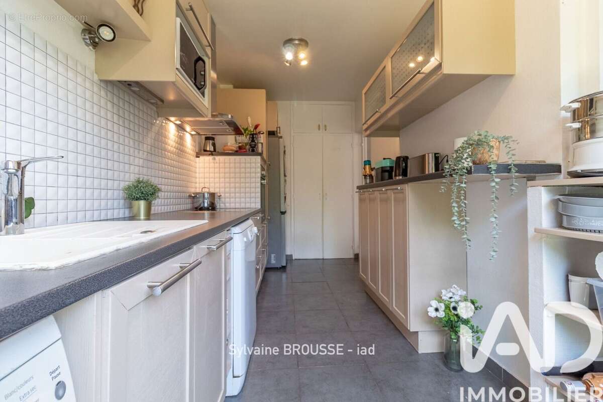 Photo 5 - Appartement à FONTENAY-LE-FLEURY