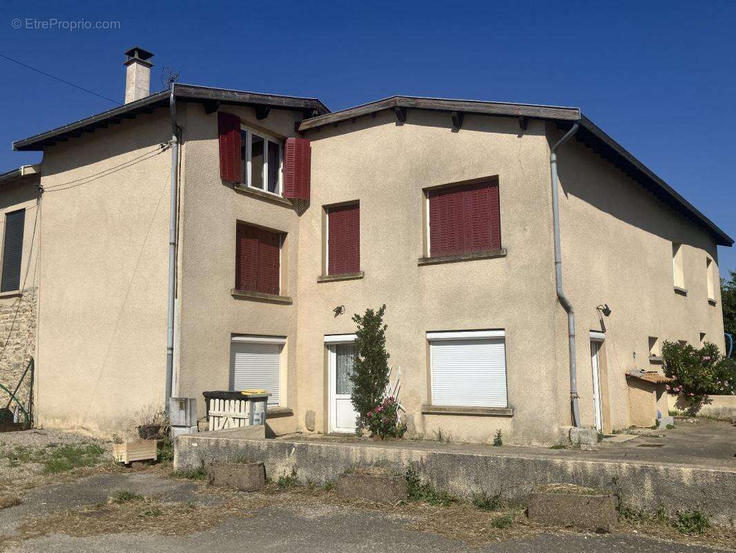 Maison à SAINT-LAURENT-D'AGNY