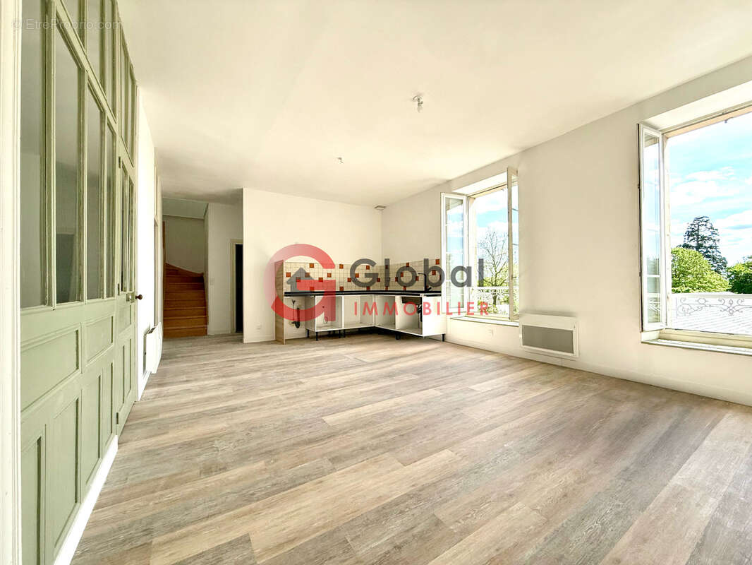 Appartement à FONTENAY-LE-COMTE