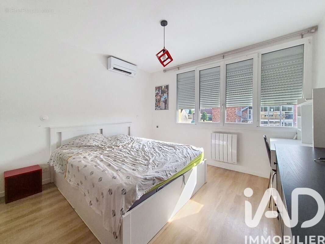 Maison 150 m² à Creteil  - photo 9