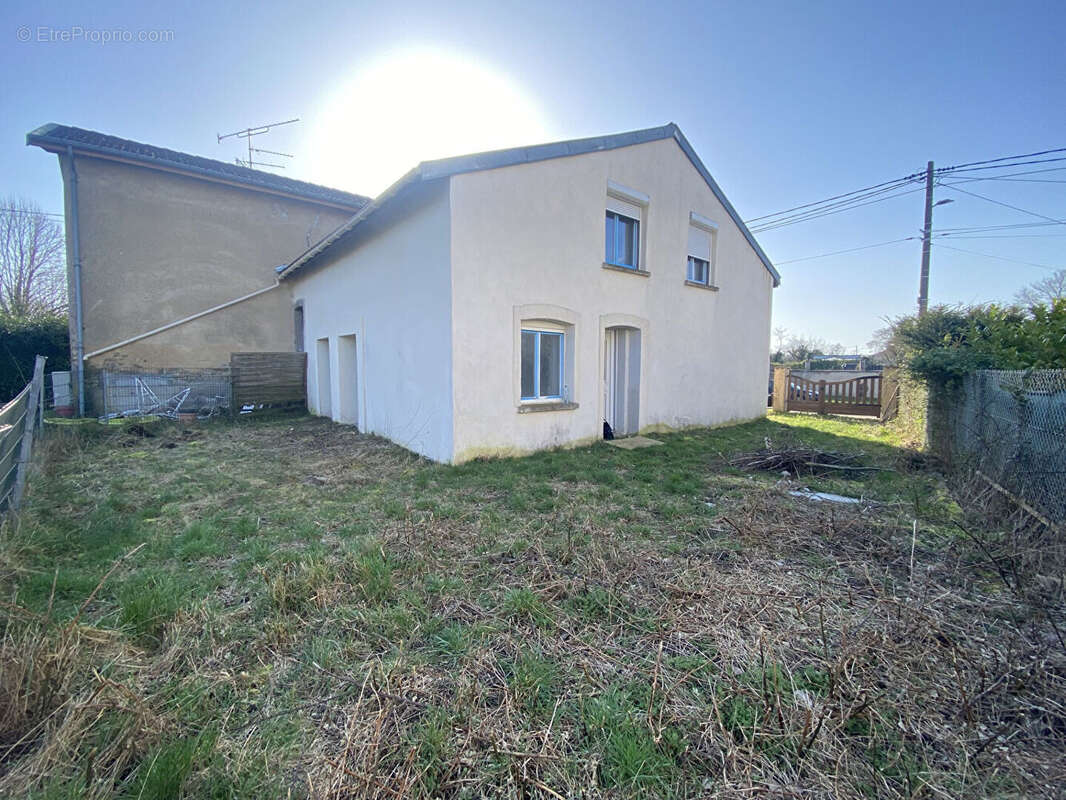 Maison à CROISMARE