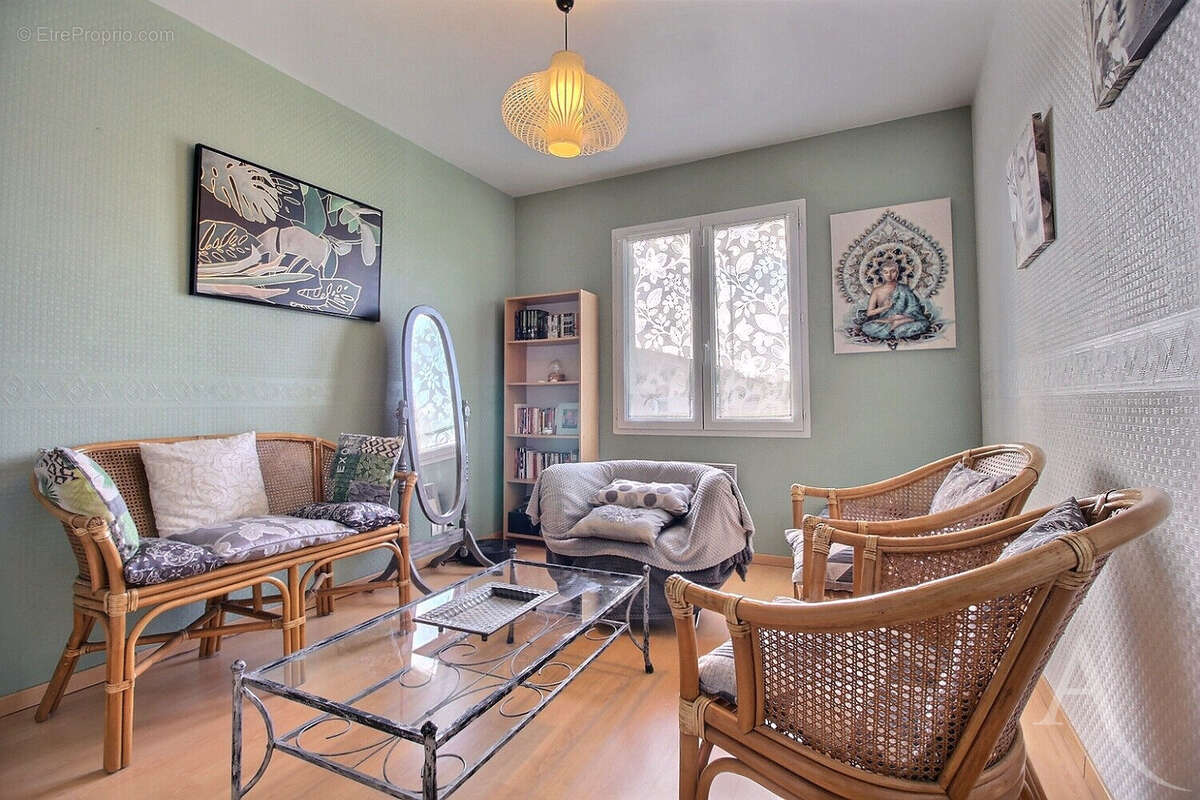 Maison à VILLENAVE-D&#039;ORNON