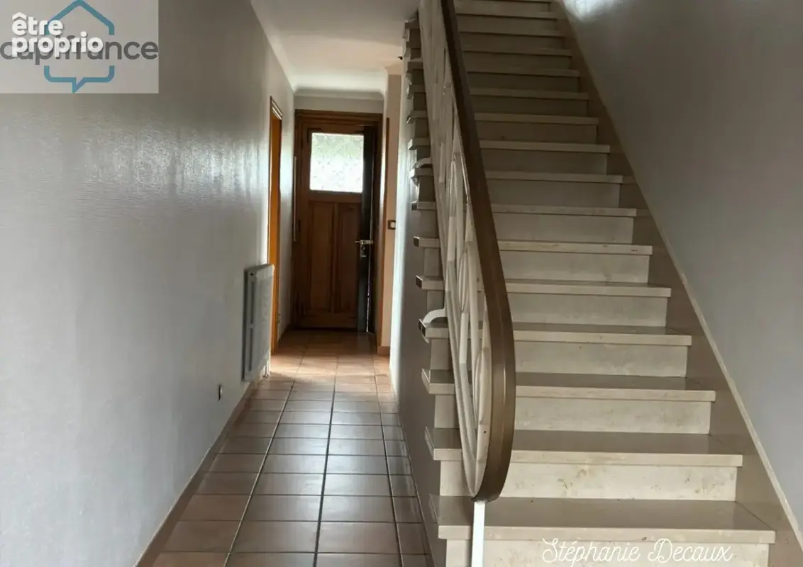 A VENDRE : VALENCIENNES (59) Un bien, mille possibilités : Maison + local professionnel ou logement indépendant ou commerce ou e - photo 4