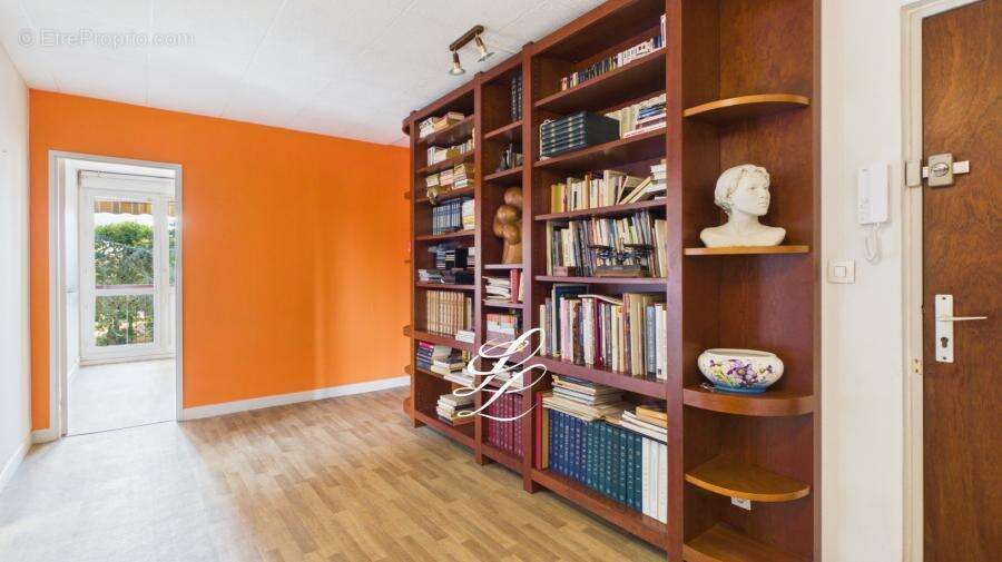 Appartement 85 m² à Le Mans  - photo 3