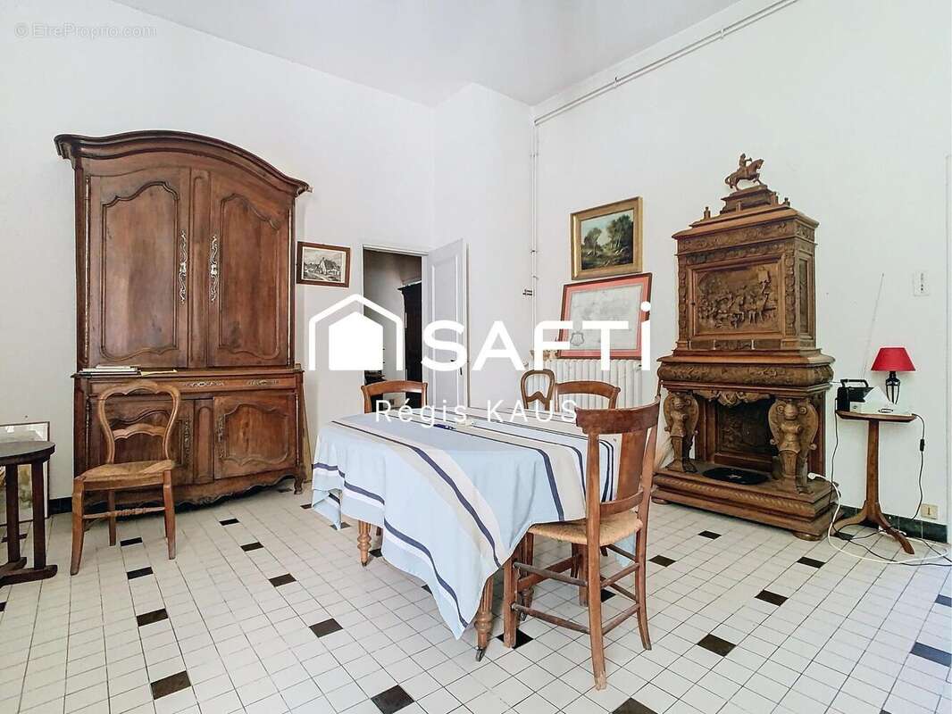 Maison 480 m² à Lucon  - photo 4