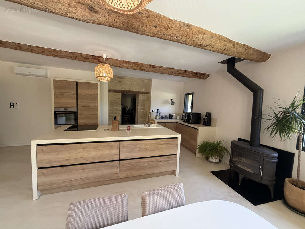 Maison à SARRIANS