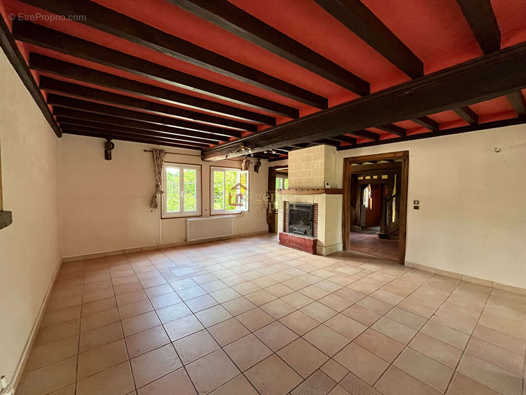 Maison à BEUVRON-EN-AUGE