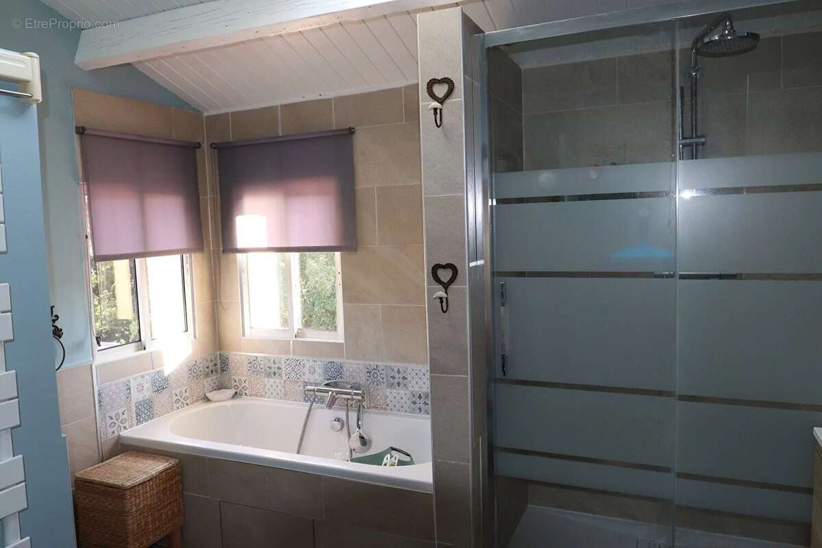 Maison à LA CADIERE-D&#039;AZUR