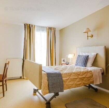 Appartement à VAUJOURS