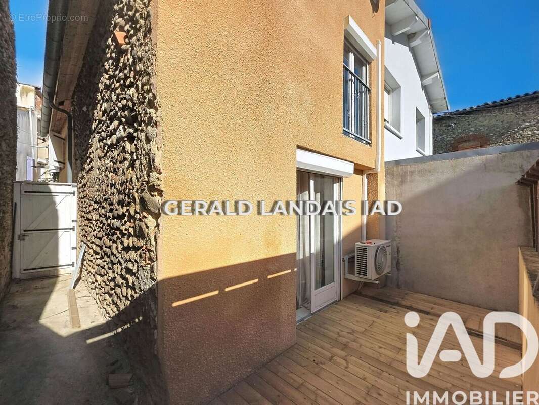 Photo 2 - Maison à LA TOUR-DU-CRIEU