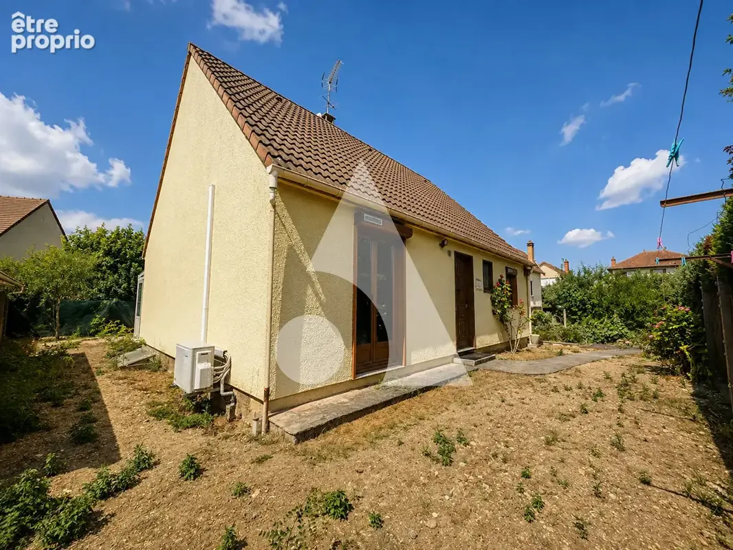 Maison 125 m² - rafraichissement a prévoir - 5 min gare - photo 12