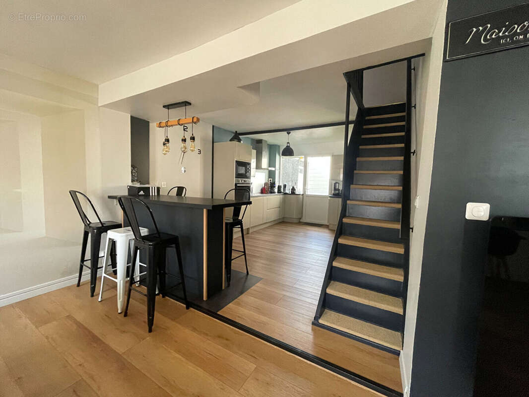 Maison à MARQUETTE-LEZ-LILLE