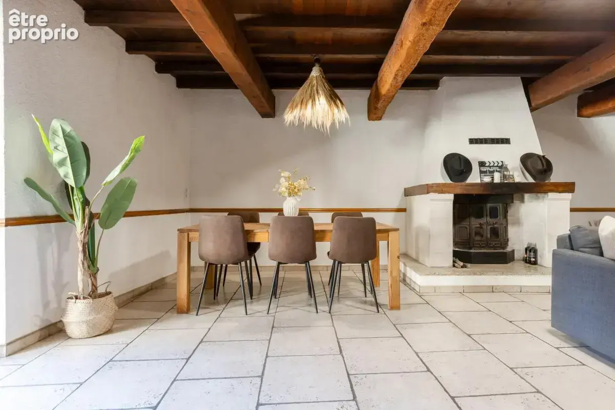 Maison de 5 pièces de 131 m² à Morières-lès-Avignon - photo 5
