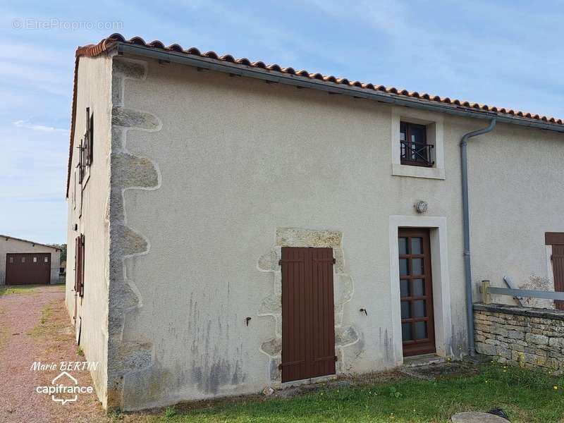 Maison à CELLES-SUR-BELLE