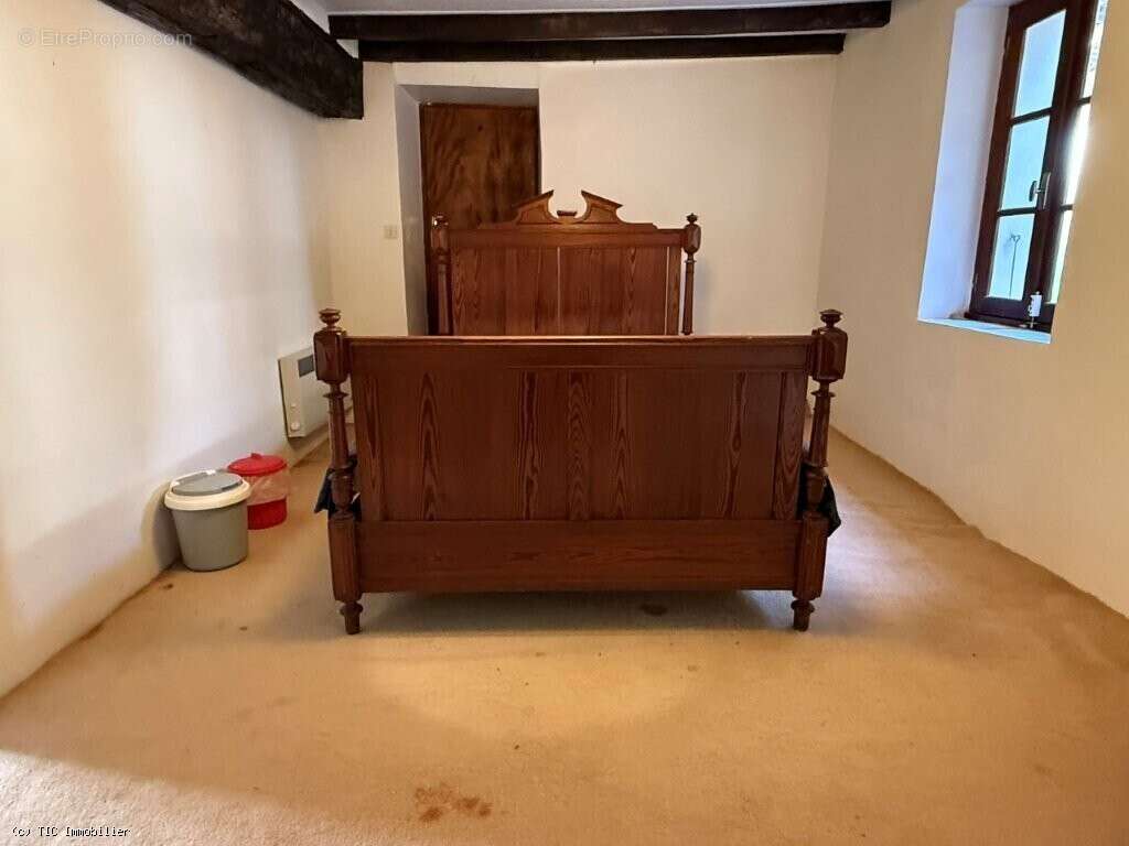 Maison de Campagne avec Dépendance 10 Minutes de Champagne-Mouton - photo 15