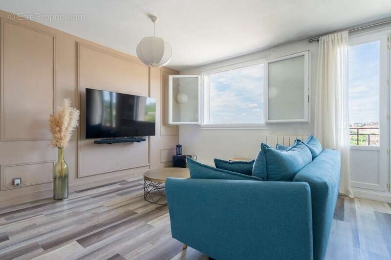 Appartement à LE PERREUX-SUR-MARNE