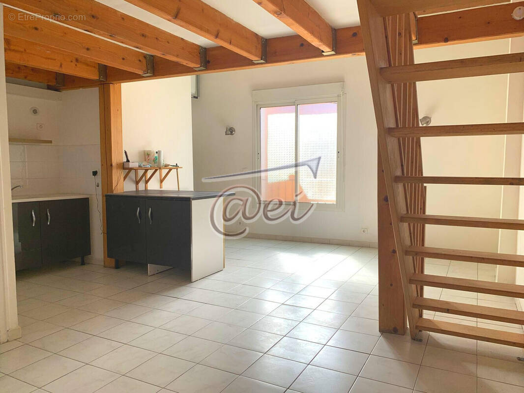 Appartement à SAINT-MAXIMIN-LA-SAINTE-BAUME