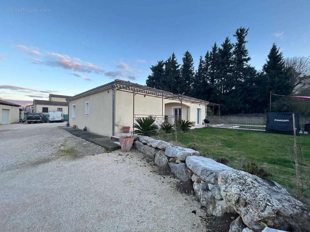 Maison à VIVIERS
