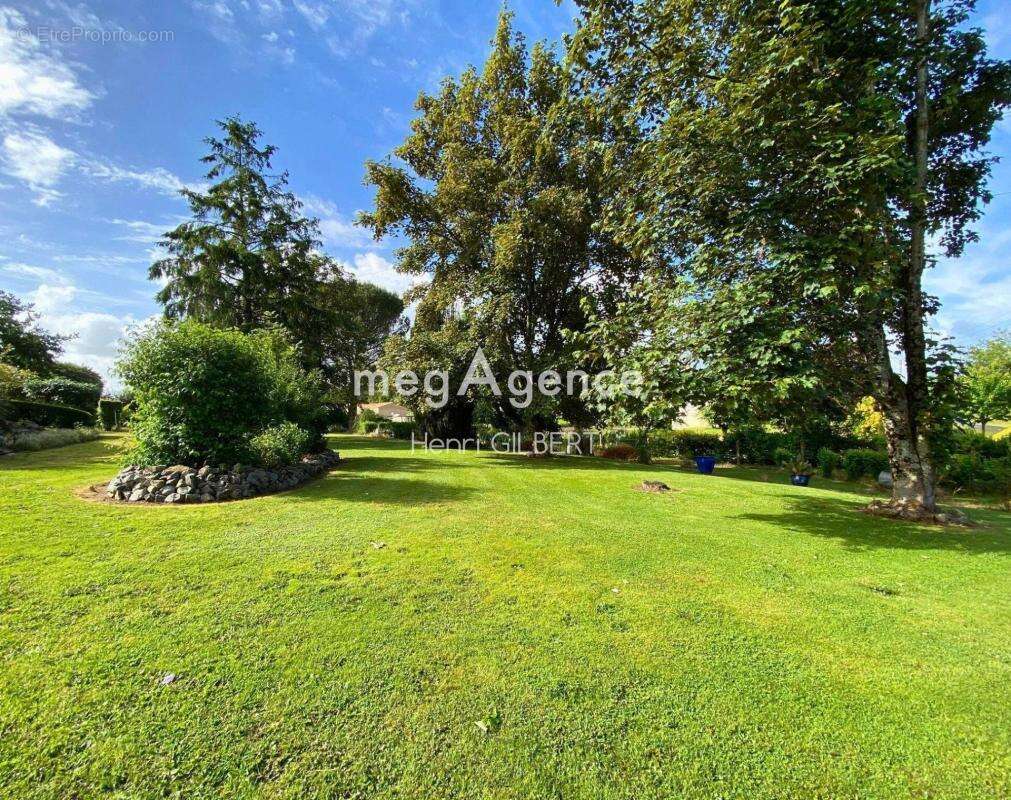 Maison à LE TABLIER