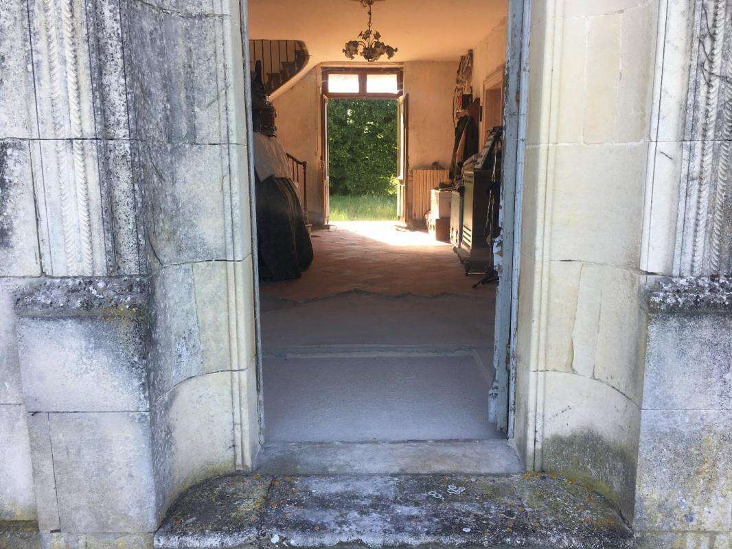 Maison à SAINT-MARTIAL-SUR-NE