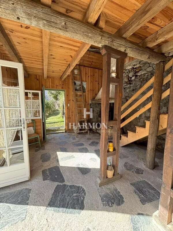 Maison à AYDIUS