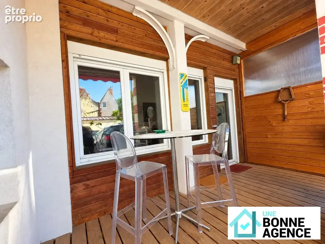 Appartement 92 m² à Tours  - photo 3