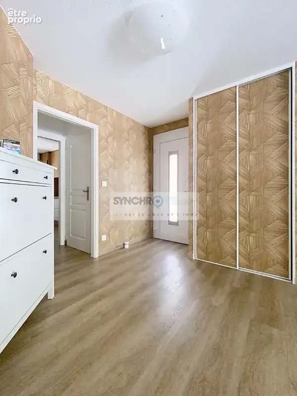 Maison avec piscine et jardin - photo 11