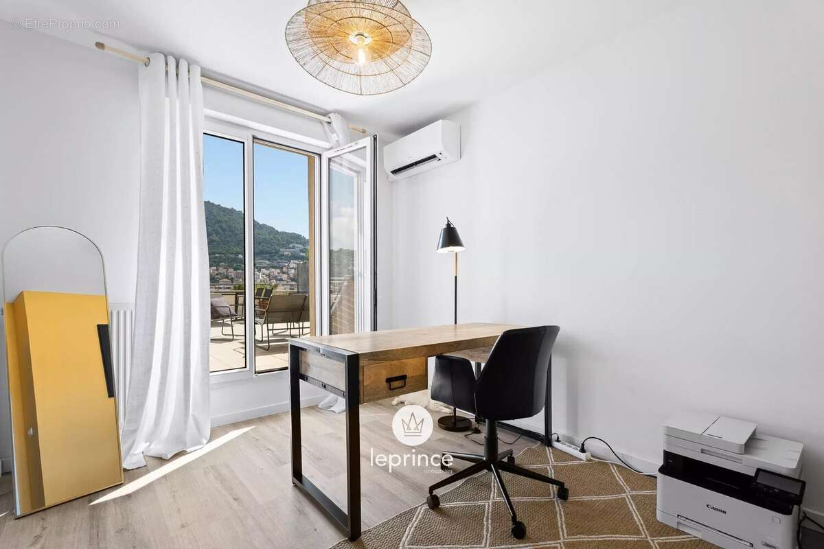 Nice Saint Roch : 2/3 Pièces - Terrasses - Garage - photo 16