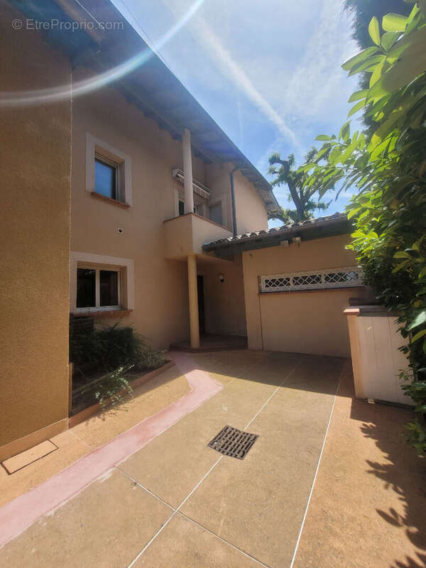 Maison à MONTAUBAN
