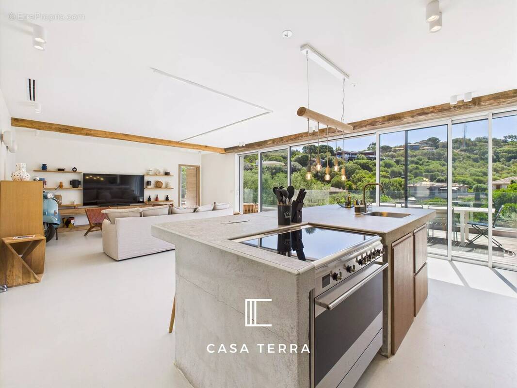 GABRIELLA – Villa contemporaine avec piscine / Arasu - photo 5