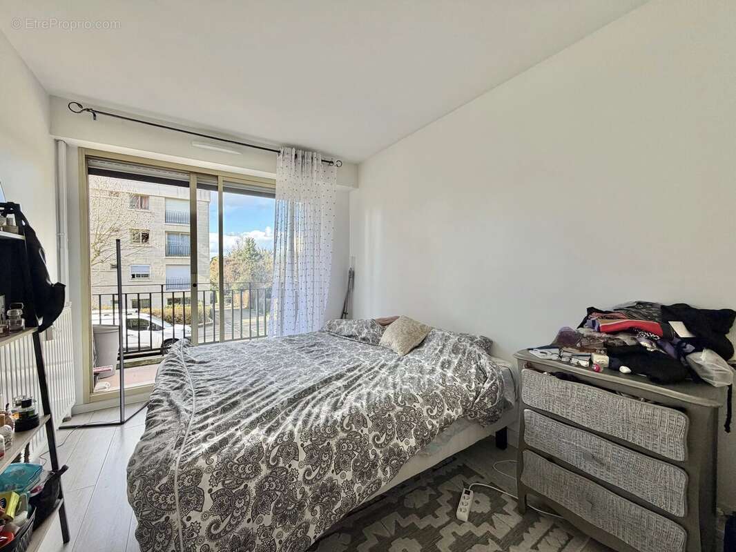 Appartement à L'HAY-LES-ROSES