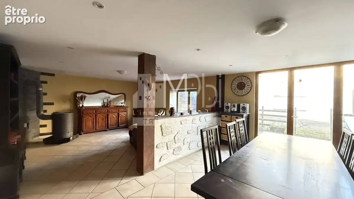 Maison 5 pièces 167 m² à vendre à Montrevel (39320) - photo 4