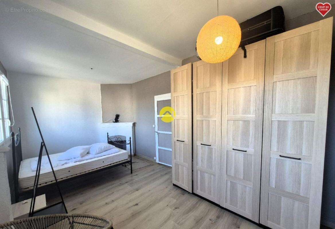 Maison à CHEZAL-BENOIT