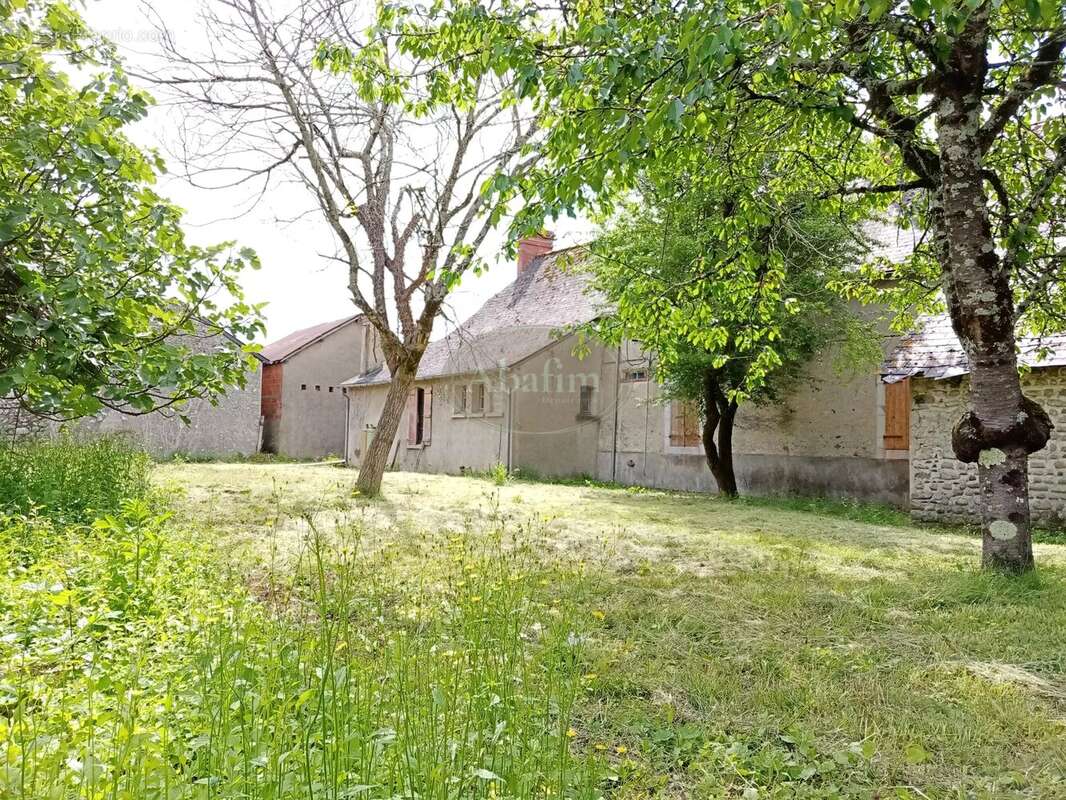 Maison à ARCIZAC-ADOUR