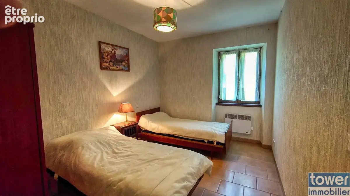 Plain pied maison en pierre avec source. 71 m2  et ses depedances 2 kms centre prayssac - photo 10